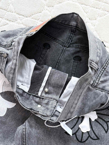 9501244c1ce49c2f25a38eea2556064b_1757526983_3507.jpg