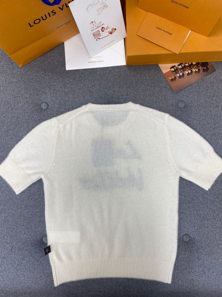 b9dd546063854e1f5f384d08b827bc3e_1759561957_6751.jpg