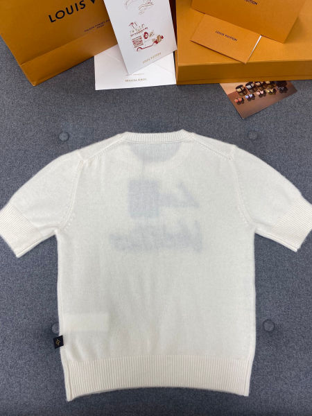 b9dd546063854e1f5f384d08b827bc3e_1759561958_2055.jpg