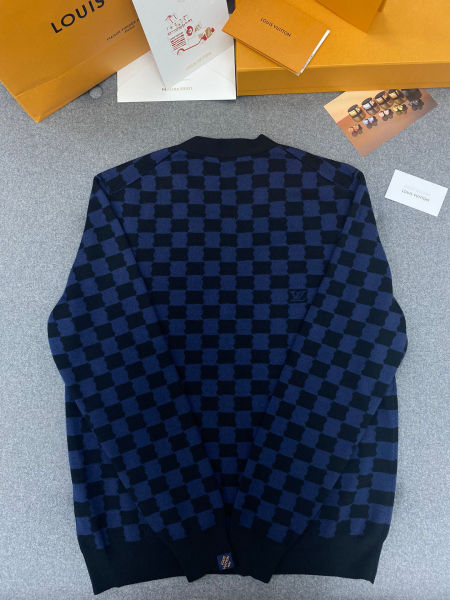 b9dd546063854e1f5f384d08b827bc3e_1759562332_4567.jpg