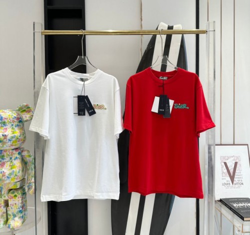 (V 공장) D. 뱀의해 자수 라운드넥 반팔티(2color)