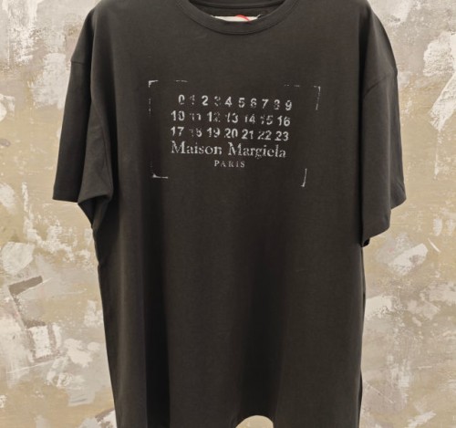 (GTR 공장) 마르지엘라 디지털 프린트 반팔티(2color)