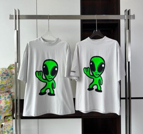 (V 공장) 발렌시아가 스마일리 외계인 반팔티(2color)