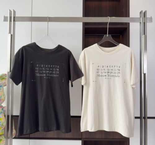 (V 공장) 메종마르지엘라 프린트 라운드 반팔티(2color)