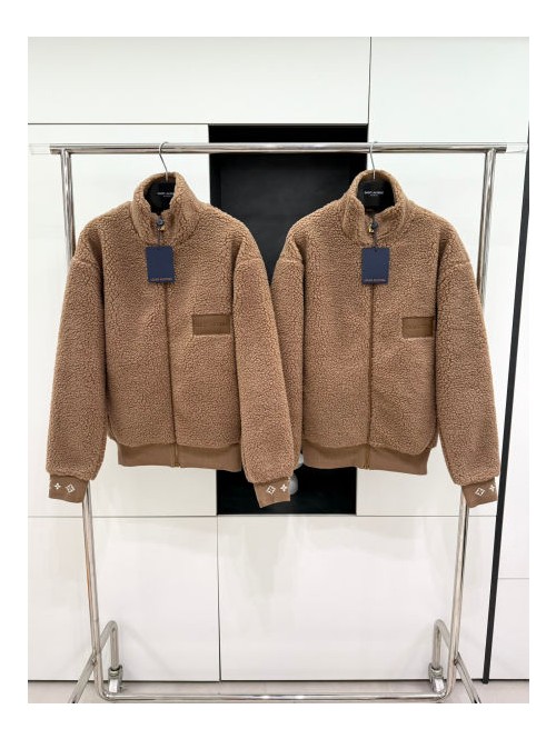 (AR 공장) 루이비통 2024FW 카키 정품 가죽 체스트 로고 테디 코트