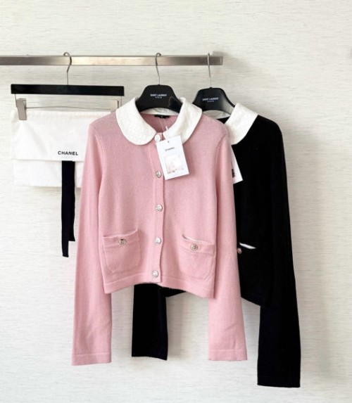 (AR 공장) 샤넬 2025FW 콘트라스트 컬러 돌 칼라 퓨어 캐시미어 니트 가디건(2color)